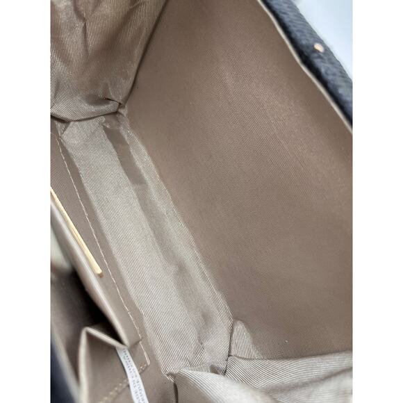 Sondra Roberts Designer Black Fabric Pleated Evening  Clutch - Picture 9 of 10